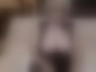 Live sex webcam photo for EveSquirt #181670333