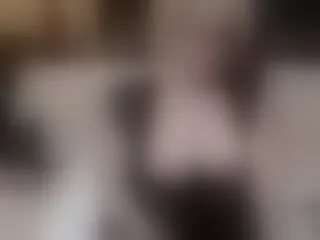 Live sex webcam photo for EveSquirt #198080526