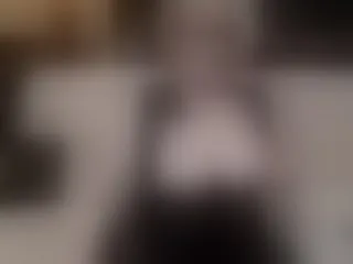 Live sex webcam photo for EveSquirt #198712679