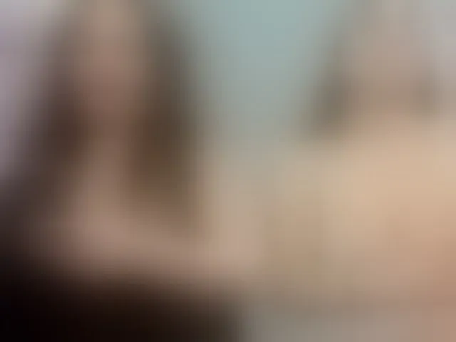 Live sex webcam photo for EveeEvian #293195719