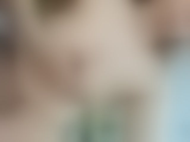 Live sex webcam photo for EveeEvian #293627357