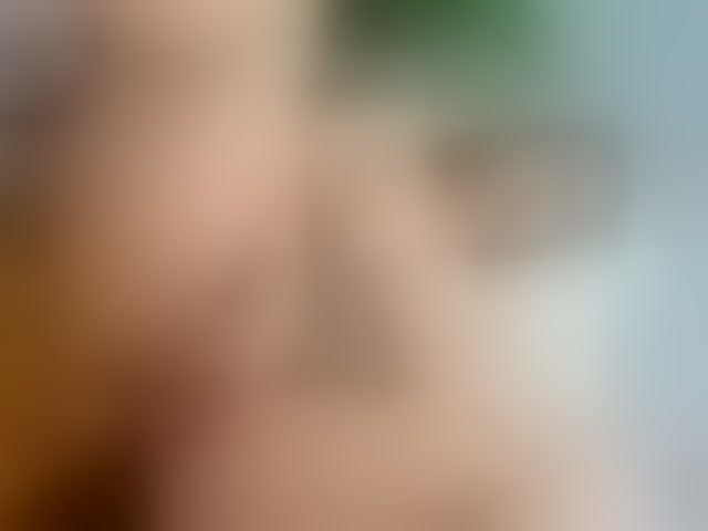 Live sex webcam photo for EveeEvian #293633898