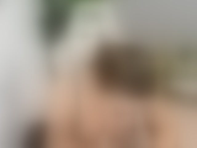 Live sex webcam photo for EveeEvian #293681409