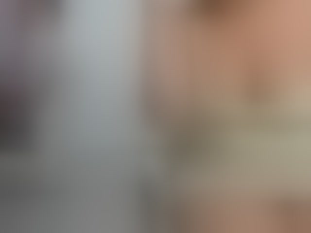 Live sex webcam photo for EveeEvian #294121268