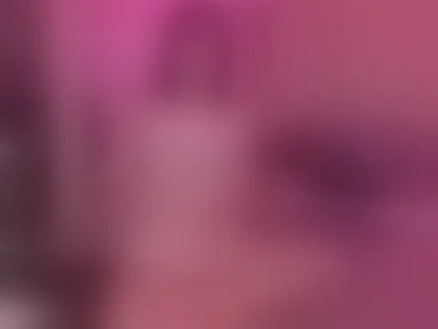 Live sex webcam photo for EveeLuna #292762938