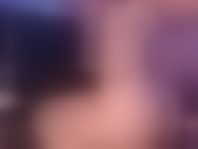 Live sex webcam photo for EveeLuna #294318660