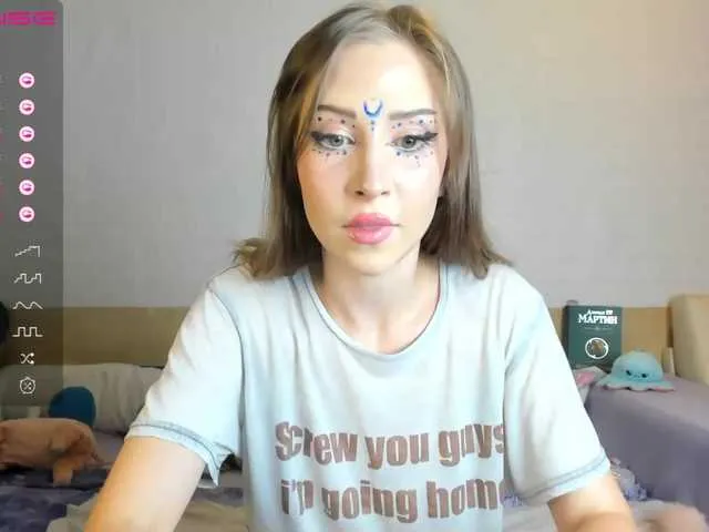 Live sex webcam photo for EvelinaRo #276032647