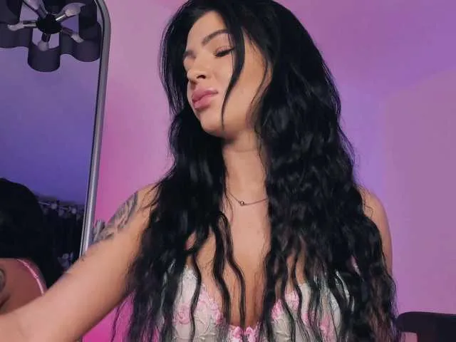 Live sex webcam photo for Evelinarosse #290175730