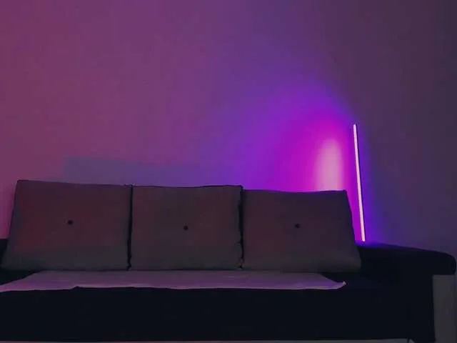 Live sex webcam photo for Evelinarosse #290473328