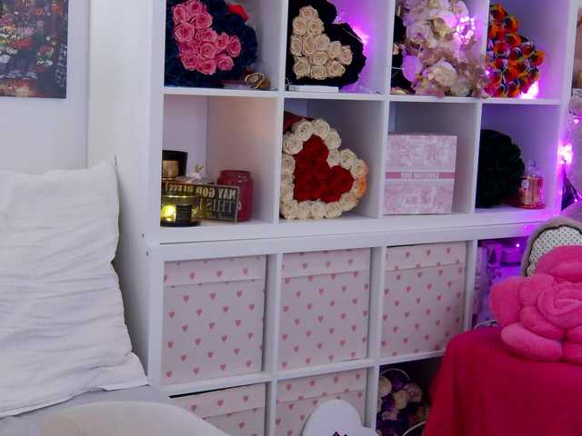 Live sex webcam photo for EvellynFrancis #292060536