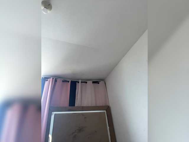 Live sex webcam photo for Evellyyn #291419020