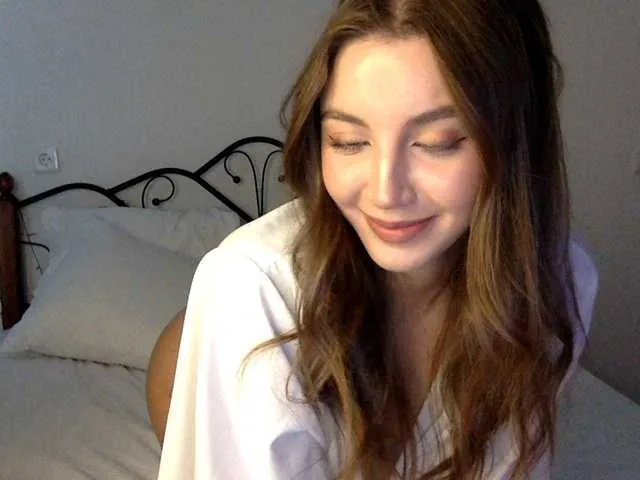 Live sex webcam photo for Evelonelfi #291494886