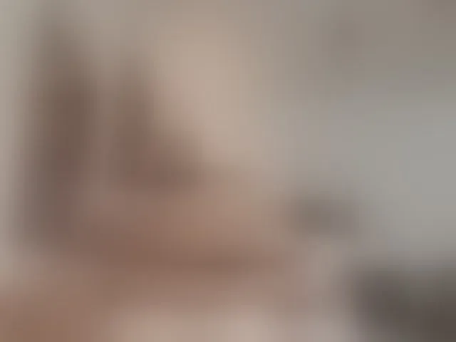 Live sex webcam photo for Evelonelfi #292787063