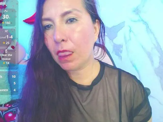 Live sex webcam photo for Evelyn-mature19 #290497906