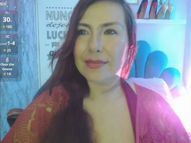 Live sex webcam photo for Evelyn-mature19 #290954820