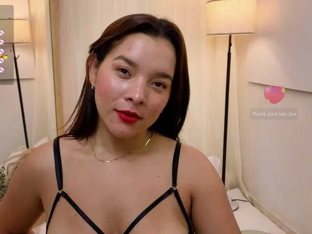 Live sex webcam photo for Evelyn66 #277612876