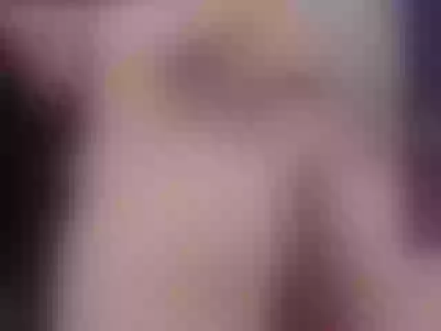 Live sex webcam photo for Evelyn7 #271703825