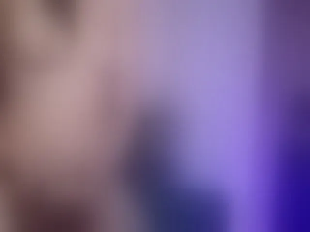 Live sex webcam photo for EvelynCandy #293879125