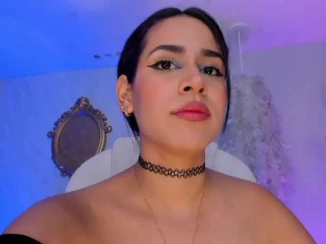 Live sex webcam photo for EvelynHarris #287950493