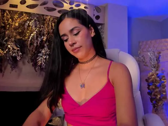 Live sex webcam photo for EvelynHarris #287950508