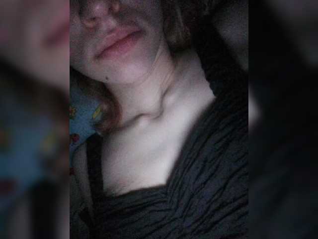 Live sex webcam photo for EvelynXKukla #272439111