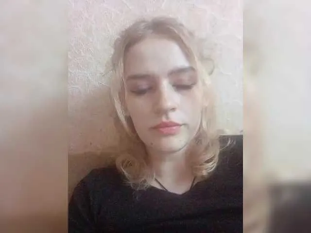 Live sex webcam photo for EvelynXKukla #290935238