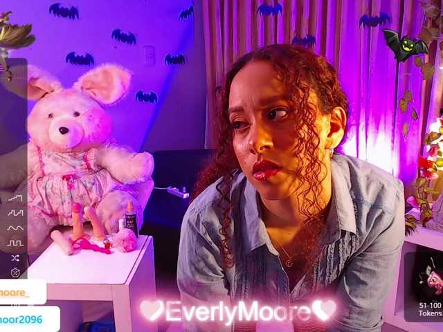 Live sex webcam photo for EverlyMoore #288066452