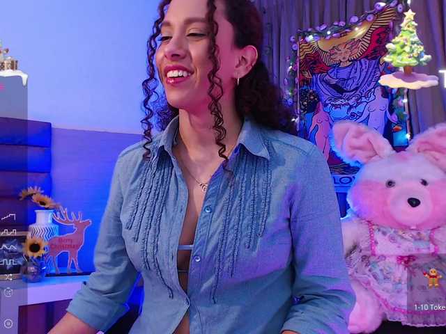 Live sex webcam photo for EverlyMoore #288066543