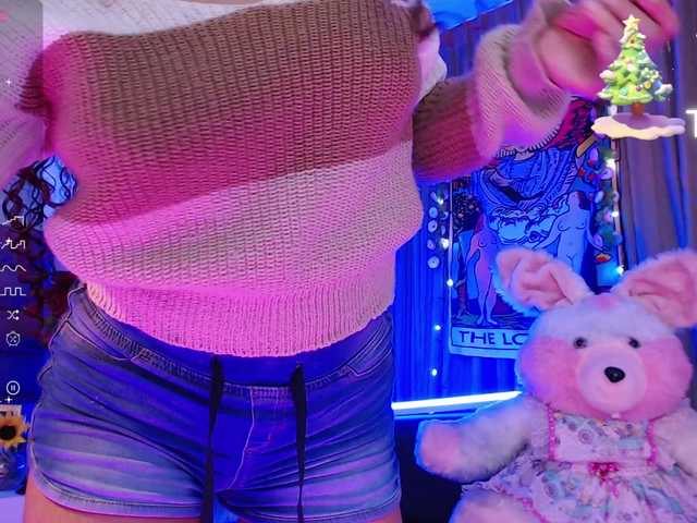 Live sex webcam photo for EverlyMoore #288066548