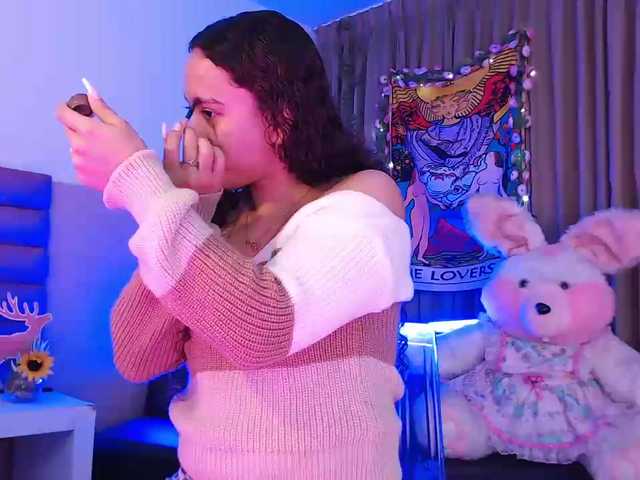 Live sex webcam photo for EverlyMoore #288066571