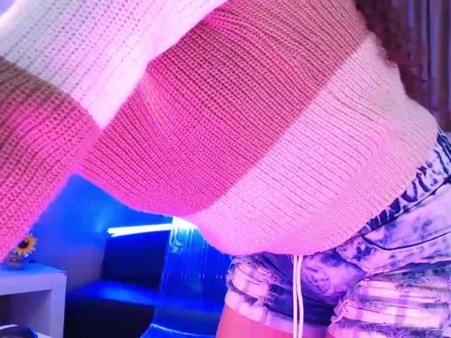 Live sex webcam photo for EverlyMoore #288066572