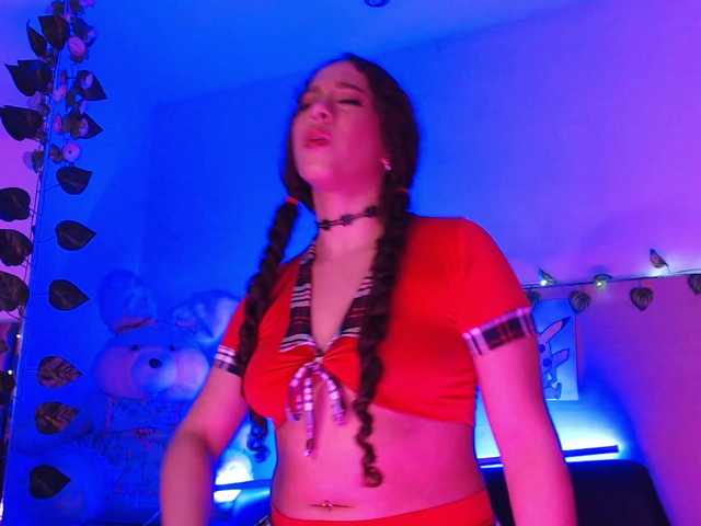 Live sex webcam photo for EverlyMoore #288066593