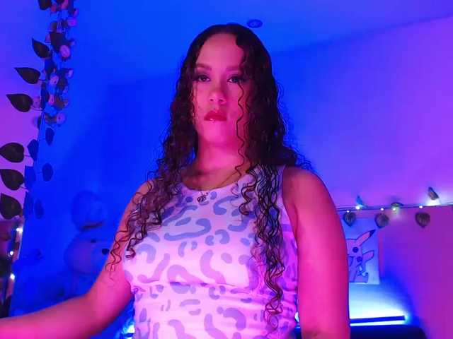 Live sex webcam photo for EverlyMoore #288066597