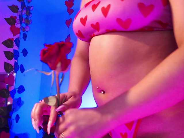 Live sex webcam photo for EverlyMoore #288066614