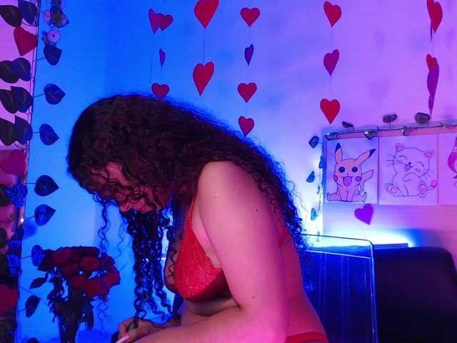 Live sex webcam photo for EverlyMoore #288066616