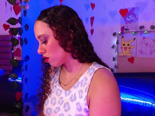 Live sex webcam photo for EverlyMoore #288066629