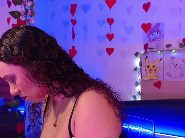Live sex webcam photo for EverlyMoore #288066631