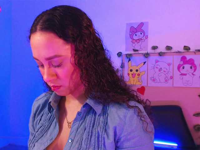 Live sex webcam photo for EverlyMoore #288066648