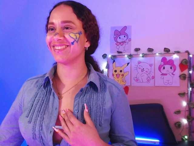 Live sex webcam photo for EverlyMoore #288066649