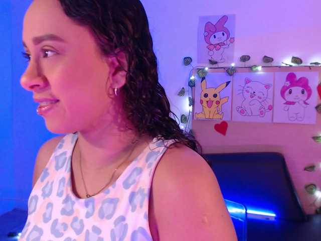 Live sex webcam photo for EverlyMoore #288066661