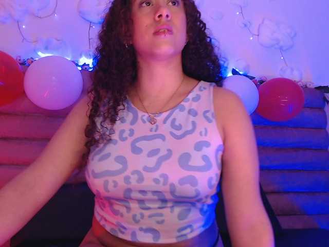 Live sex webcam photo for EverlyMoore #288066697