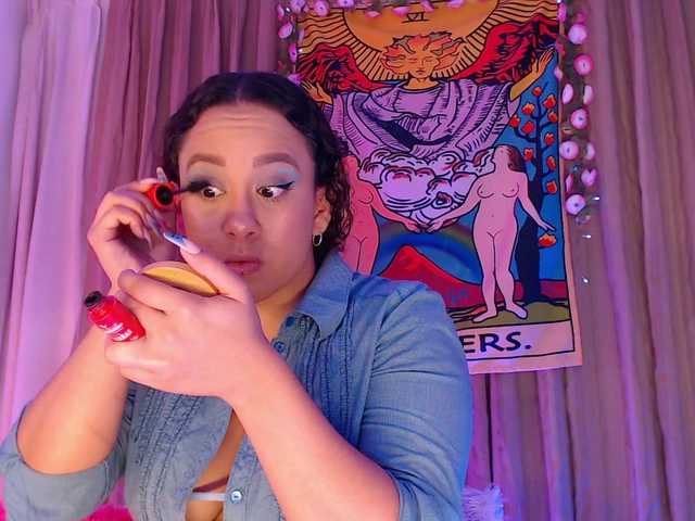 Live sex webcam photo for EverlyMoore #288066755