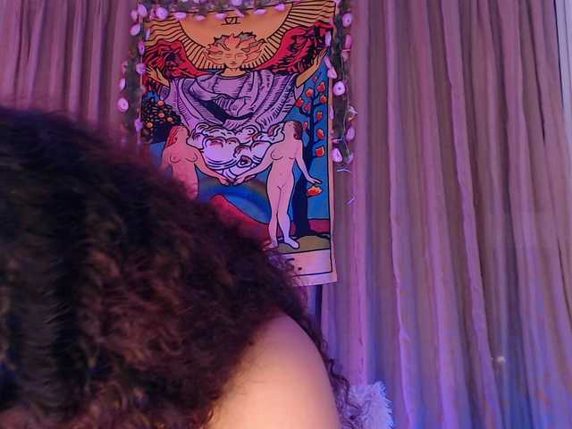 Live sex webcam photo for EverlyMoore #288066763