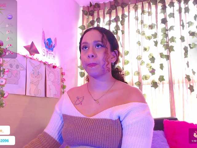 Live sex webcam photo for EverlyMoore #288090521