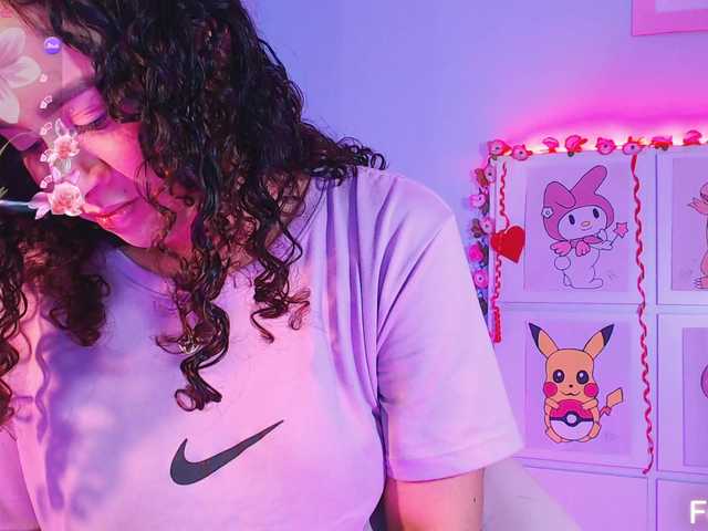 Live sex webcam photo for EverlyMoore #290444627