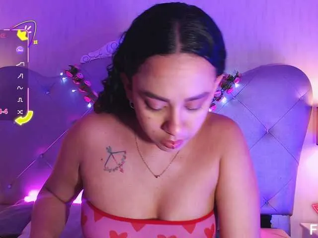 Live sex webcam photo for EverlyMoore #290865119