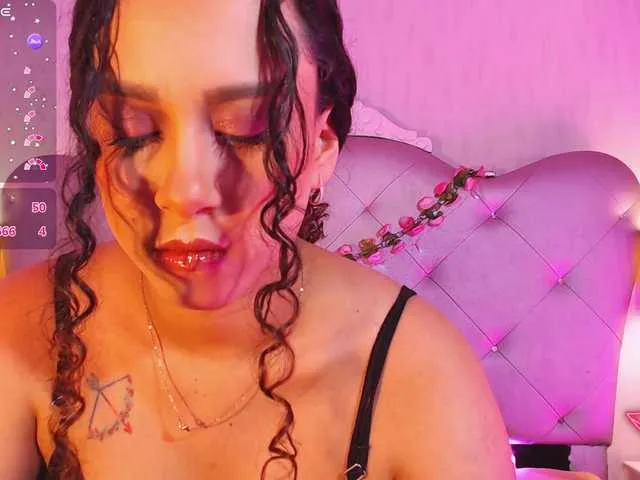 Live sex webcam photo for EverlyMoore #290950825