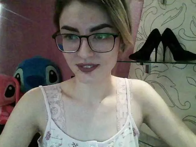 Live sex webcam photo for EviaPetersons #272319153