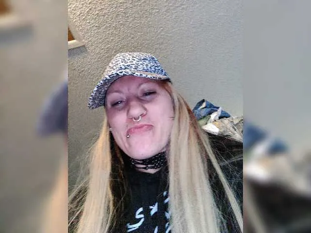 Live sex webcam photo for Eviillolabuni #272034459