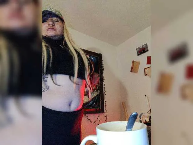 Live sex webcam photo for Eviillolabuni #272039590